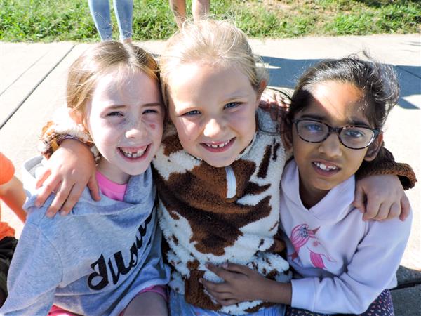 Students outside enjoying the Nolensville Homecoming Parade.